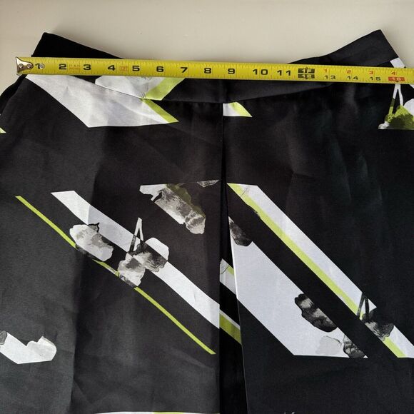 Lane Bryant Women's Full Circle Skirt Black White Lime Block Knee Size 14 - Picture 8 of 11